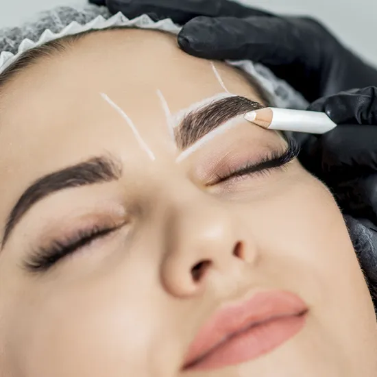 Técnica mixta de cejas MH Centro Médico Estético