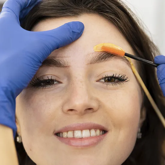Laminado de Cejas MH Centro Médico Estético